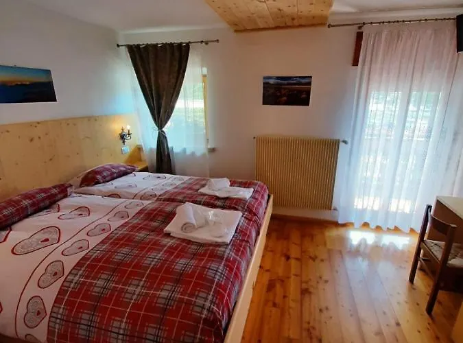 Rifugio Palafavera Валь-ди-Цольдо