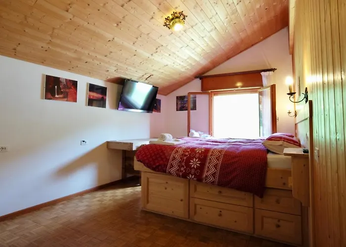 Rifugio Palafavera 3* Валь-ди-Цольдо